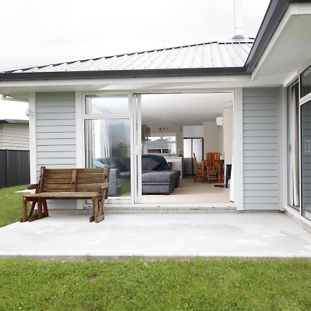 Fiordland Getaway - Te Anau Holiday Home Exterior photo