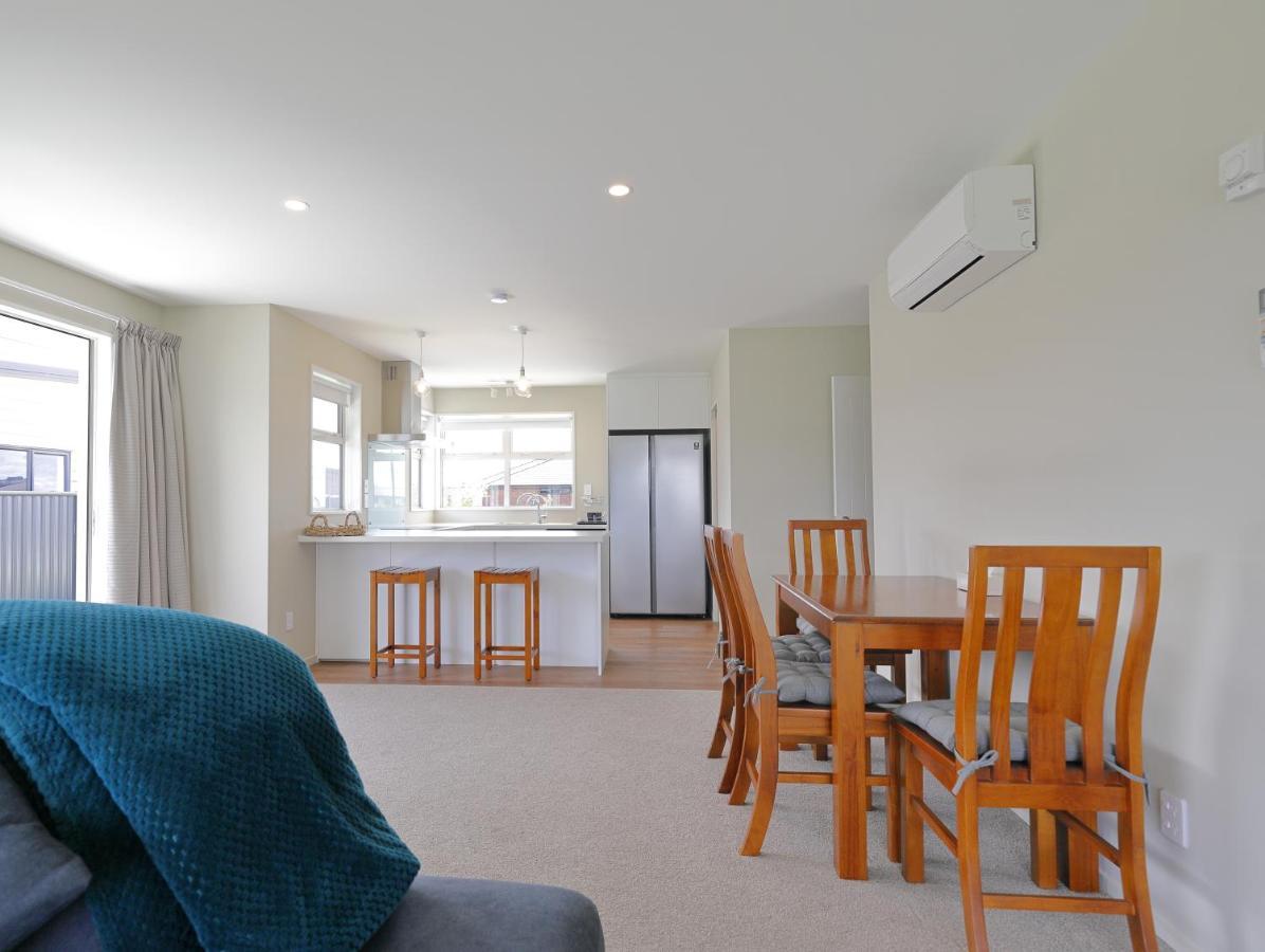 Fiordland Getaway - Te Anau Holiday Home Exterior photo